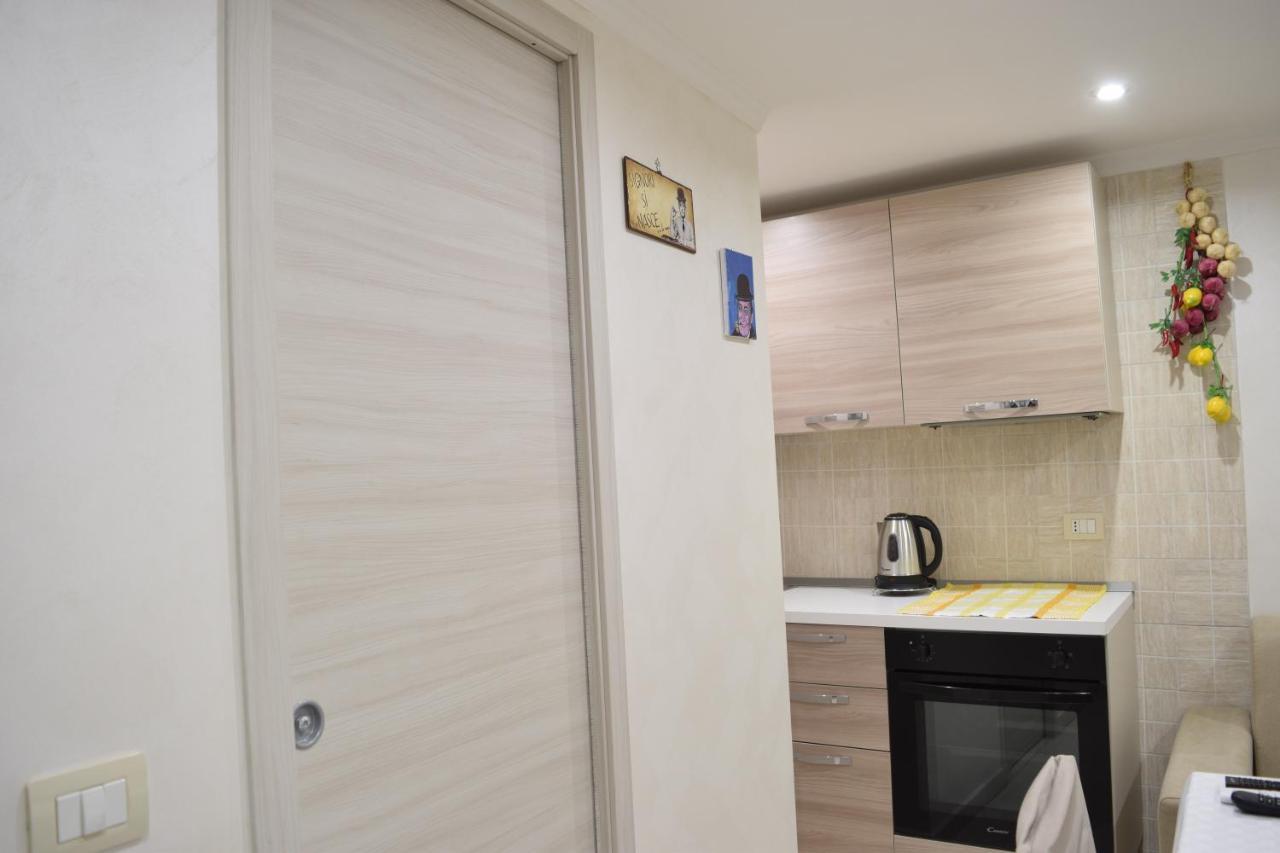 Nonnona House-Napoli Centro Apartment Bagian luar foto