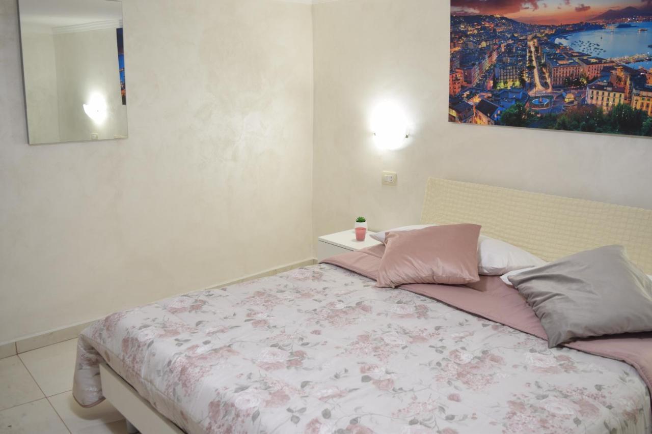 Nonnona House-Napoli Centro Apartment Bagian luar foto