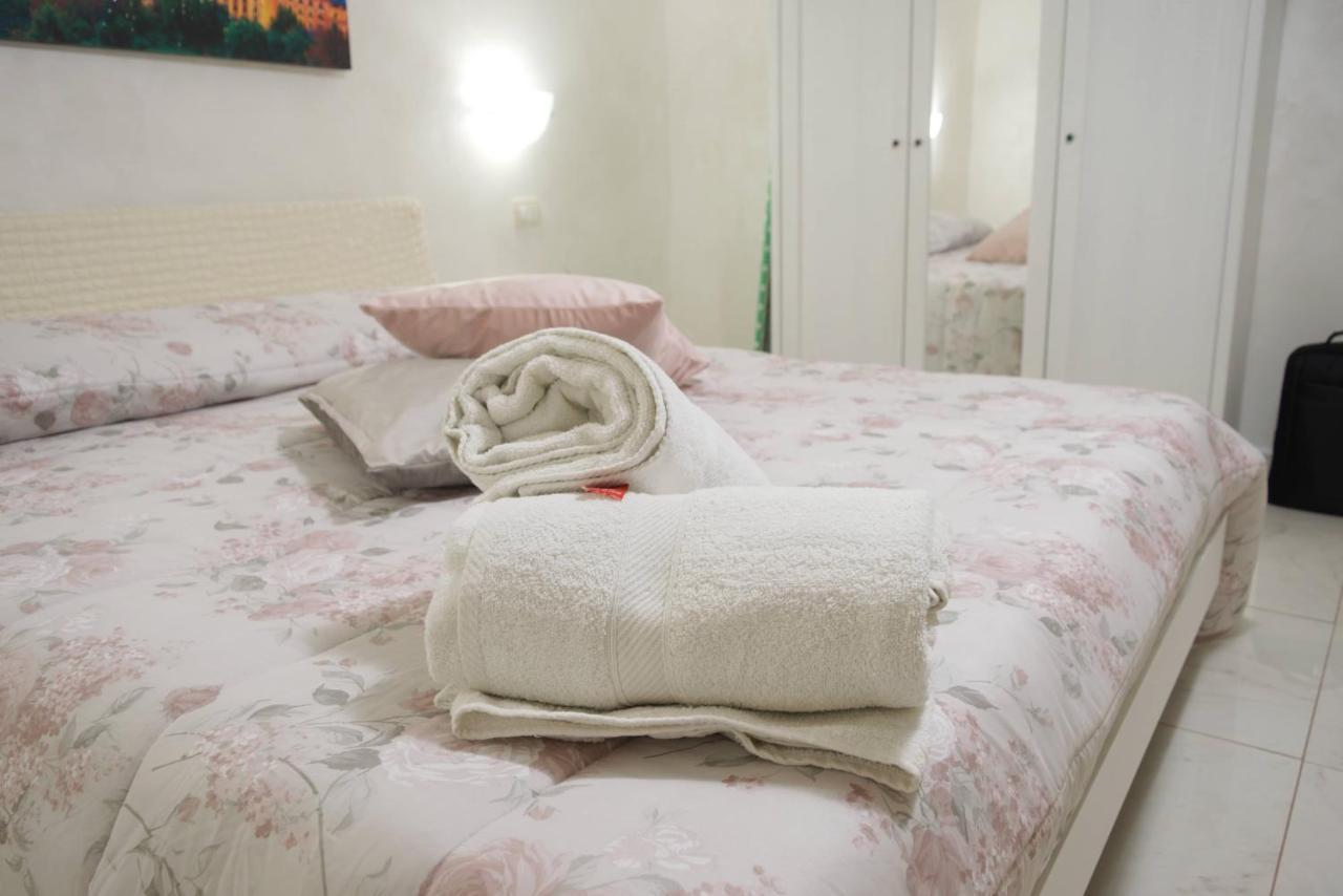 Nonnona House-Napoli Centro Apartment Bagian luar foto